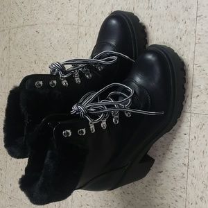 Torrid black boots